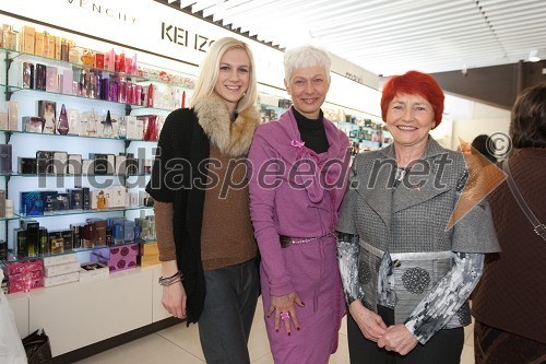 Tereza Poljanič, mama Barbara Drnač, novinarka in Mojca Senčar, predsednica društva Europa Donna