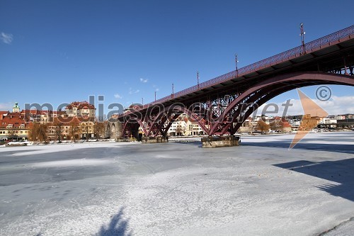 Reka Drava, Maribor