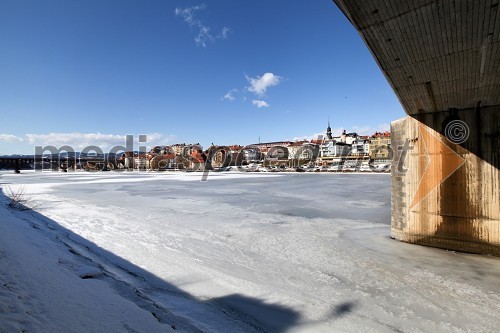 Reka Drava, Maribor