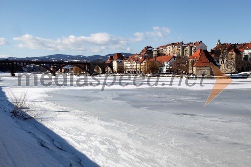 Reka Drava, Maribor