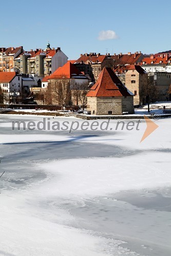 Reka Drava, Maribor