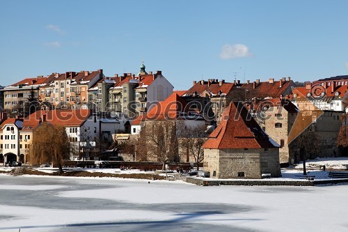 Reka Drava, Maribor