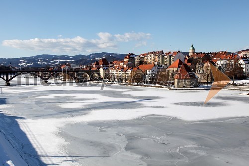 Reka Drava, Maribor