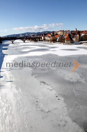 Reka Drava, Maribor