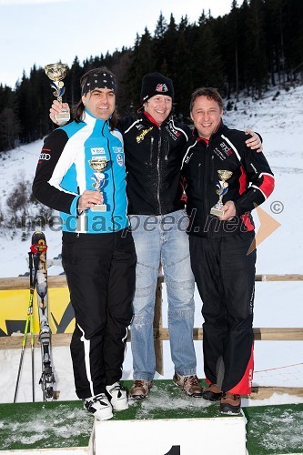 Bor Zuljan, kitarist, Franci Podbrežnik, glasbenik ter moderator in Tomaž Malešič, pevec