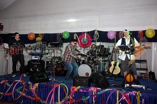 Show band Klobuk