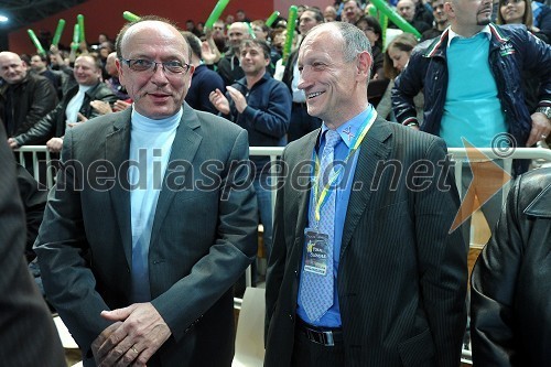 Dr. Vinko Gorenak SDS in Janko Požežnik, direktor Poklicne gasilne enote Celje