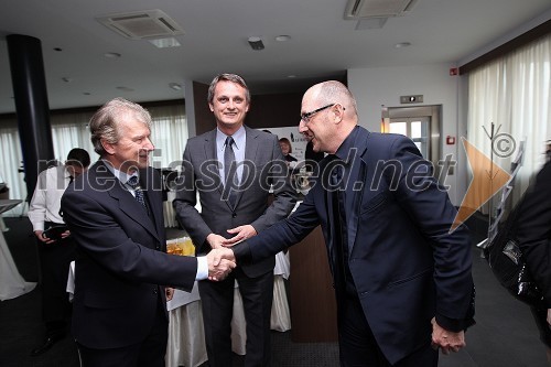 Prof. dr. Davorin Kračun, Ekonomsko poslovna fakulteta Univerze v Mariboru, Tomaž Kancler, podžupan MOM in Brane Krajnik, direktor The Slovenia Times