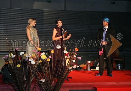 Živa Vadnov, Miss Slovenije 2004, Gordana Sredojevič Goga, glavna in odgovorna urednica revij Smrklja, Eva, Lepa in zdrava in Marko Potrč, moderator Radia City