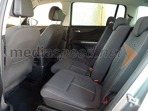 Opel Zafira Tourer 1.4  Turbo Enjoy, pomična druga vrsta sedežev