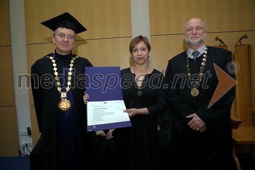 Prof. dr. Danijel Rebolj, rektor Univerze v Mariboru, dr. Anita Peša, Ekonomsko poslovna fakulteta UM in prof. dr. Damijan Mumel, prodekan Ekonomsko poslovna fakulteta UM 
