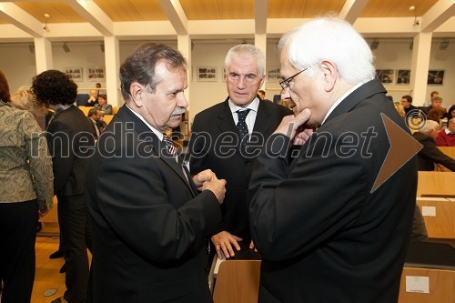 Prof. dr. Radovan Stanislav Pejovnik, rektor Univerze v Ljubljani, 	prof. dr. Ludvik Toplak, predsednik Evropskega središča Maribor (ESM) ter nekdanji rektor Univerze v Mariboru in prof. dr. Jože Trontelj, predsednik SAZU (Slovenska akademija znanosti in umetnosti)