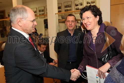 Prof. dr. Zvonko Fišer, generalni državni tožilec in Gordana Kalan Živčec, predsednica Zdravniške zbornice Slovenije