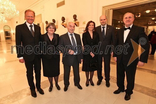 Janez Škrabec, direktor podjetja Riko d.o.o., ..., Doku Zavgajev, ruski veleposlanik v Sloveniji, Suzana Žilič Fišer, generalna direktorica Zavoda Maribor 2012 - EPK in soprog Jure Fišer, ...