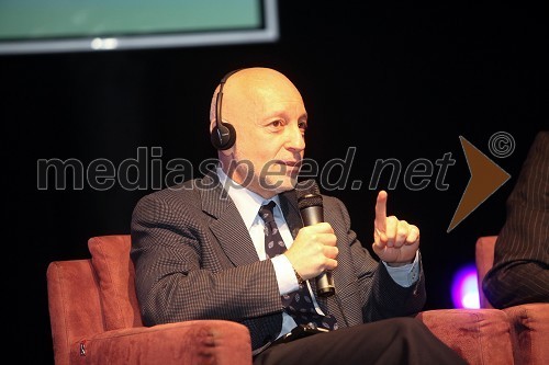 Raphael H. Cohen, serijski podjetnik, poslovni angel in akademski direktor na HEC Geneva, University of Geneva, Švica