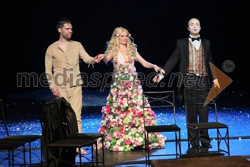 Kristijan Ostanek, Mirjana Šajinović in Nejc Ropret, igralci