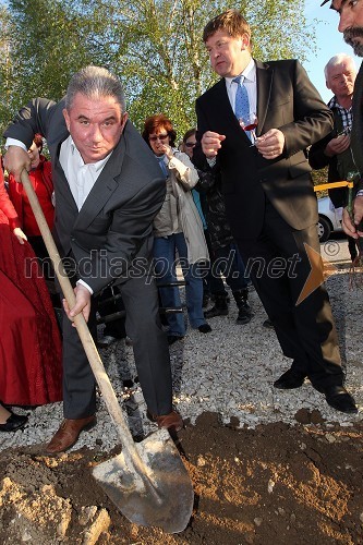 Andrej Vizjak, minister za delo, družino in socialne zadeve, Franci Bogovič, minister za kmetijstvo