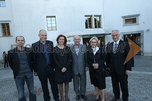 ..., Mitja Čander, programski direktor javnega zavoda EPK Maribor 2012, Suzana Žilić Fišer, generalna direktorica zavoda MARIBOR 2012, Mitja Rotovnik, direktor Cankarjevega doma, Alojzija Moge Čas in Rudi Moge, nekdanji poslanec