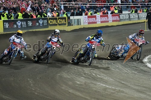 Nicki Pedersen (Danska), Jaroslaw Hampel (Poljska), Tomasz Gollob (Poljska), Emil Sayfutdinov (Rusija), lanski finale SGP VN Evrope v Lesznem.