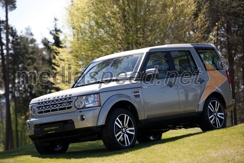 Land Rover Discovery 4