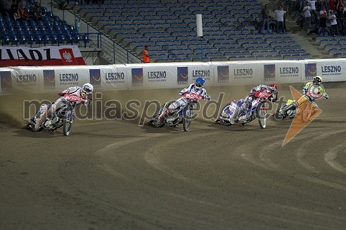 Jaroslav Hampel (Poljska), Tomasz Gollob (Poljska), Jason Crump (Avstralija), Kenneth Bjerre (Danska)