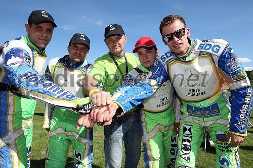 Maks Gregorič (AMTK Ljubljana), Franci Kalin, AMTK Ljubljana, trener in selektor slovenske reprezentance, Matej Žagar (AMTK Ljubljana), Matic Ivačič (AMD Krško), Matic Voldrih (AMTK Ljubljana)