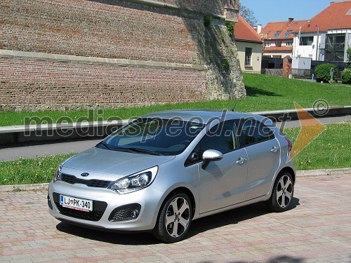 Kia Rio 1.4 CVVT EX Luxury