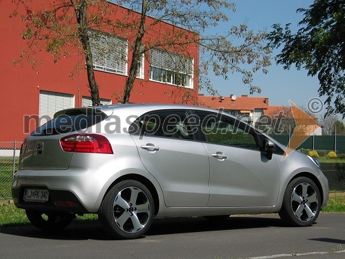 Kia Rio 1.4 CVVT EX Luxury