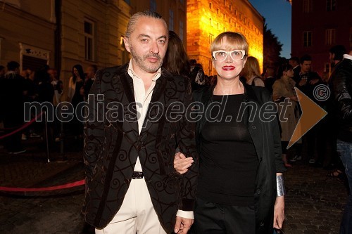 	Milan Gačanovič, modni oblikovalec in Barbara Žnidar, Projekt 27