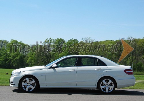 Mercedes-Benz E 250 CDI 4Matic BlueEfficiency Avantgarde