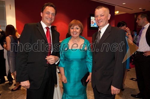 Anton Petrič, Director, CISCO SYSTEMS, Podružnica Ljubljana, Tatjana Fink, direktorica podjetja Trimo Trebnje d.d. , soprog Franc