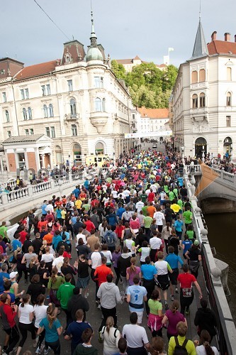 19. Nike študentki tek na grad