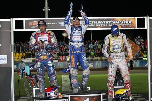 Jason Crump (Avstralija), 2. mesto, Nicki Pedersen (Danska), zmagovalec VN Češke in Tomasz Gollob (Poljska), 3. mesto