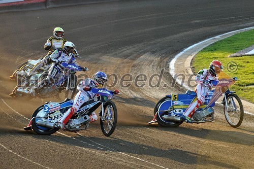 Spredaj: Jaroslaw Hampel (Poljska) in Tomasz Gollob (Poljska)
Zadaj: Chris Holder (Avstralija) in Hans Andersen (Danska)