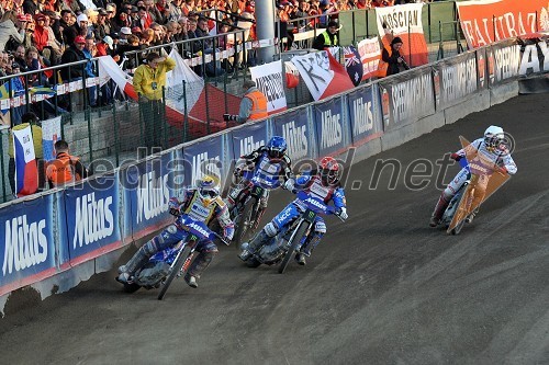 Jason Crump (Avstralija), Chris Harris (Velika Britanija), Fredrik Lindgren (Švedska) in Jaroslaw Hampel (Poljska)