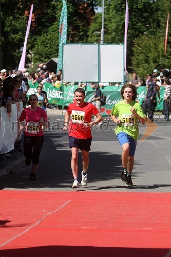 Ana Balažic (6282), Janko Esih (5598), Miha	Lemut (6106)		