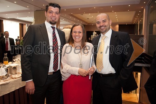 Vladimir Šarenac, Unicredit Banka Slovenije d.d., Nina Irt, AmCham-PR in vodja komuniciranja in Alen Najdenovski, Unicredit Banka Slovenije d.d.