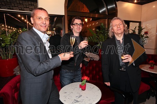 Danilo Rošker, direktor SNG Maribor, Aleksandar Popovski, režiser  in Christopher Hampton, avtor priredbe besedila Nevarna razmerja