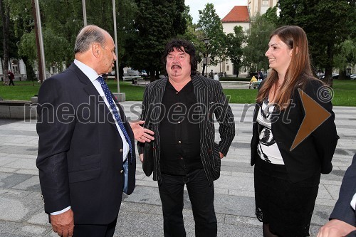 Janez Lotrič, operni pevec, dr. Roman Glaser, generalni direktor Perutnine Ptuj, ...