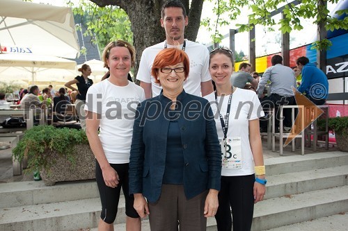 Tina Prevodnik, dr. Danica Purg, direktorica IEDC Poslovna šola Bled, Gregor Repe in Klara Pegan