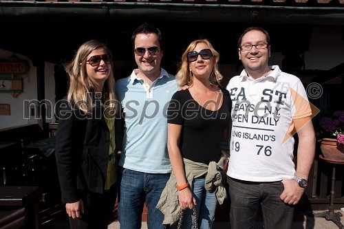 Mateja Ostanek, Matjaž Rogelj, Maja Kumelj in Jaka Kavčič, AMZS