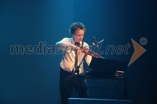 Laurie Anderson, glasbenica