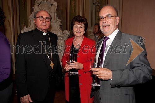 Dr. Juliusz Janusz, apostolski nuncij, Barbara in soprog Robert Reich, veleposlanik Švice v Sloveniji