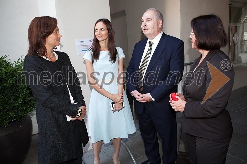 Dr. Suzana Žilič Fišer, generalna direktorica zavoda Maribor 2012 - Evropska prestolnica kulture, Nataša Kos, pomočnica programskega direktorja Zavoda Maribor 2012 - EPK, Werner Burkart, veleposlanik Nemčije v Sloveniji in soproga Anny Rita Burkart