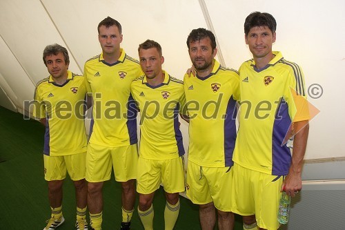 Kliton Bozgo, Moamer Vugdalič, Damir Pekič, Dejan Djuranovič in Simon Sešlar, nekdanji nogometaši