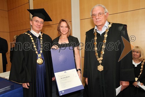 Prof. dr. Danijel Rebolj, rektor Univerze v Mariboru, dr. Branka Mušič, Fakulteta za kemijo in kemijsko tehnologijo UM in prof. dr. Miha Drofenik, Fakulteta za kemijo in kemijsko tehnologijo Univerze v Mariboru