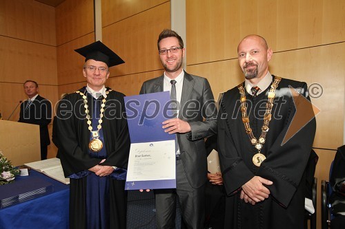 Prof. dr. Danijel Rebolj, rektor Univerze v Mariboru, dr. Blaž Šamec, Fakulteta za strojništvo UM in prof. dr. Niko Samec, dekan Fakultete za strojništvo Univerze v Mariboru