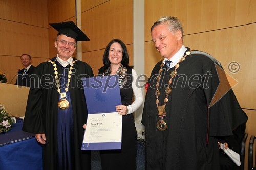 Prof. dr. Danijel Rebolj, rektor Univerze v Mariboru, dr. Tanja Botić, Medicinska fakulteta UM in prof. dr. Ivan Krajnc, dekan Medicinske fakultete UM