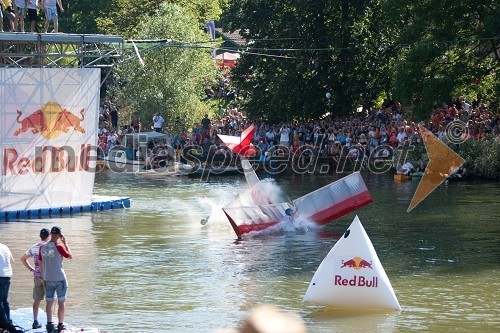 Red Bull Flugtag 2012