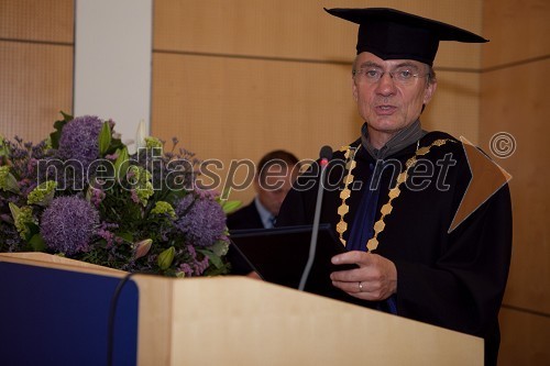 	Prof. dr. Danijel Rebolj, rektor Univerze v Mariboru